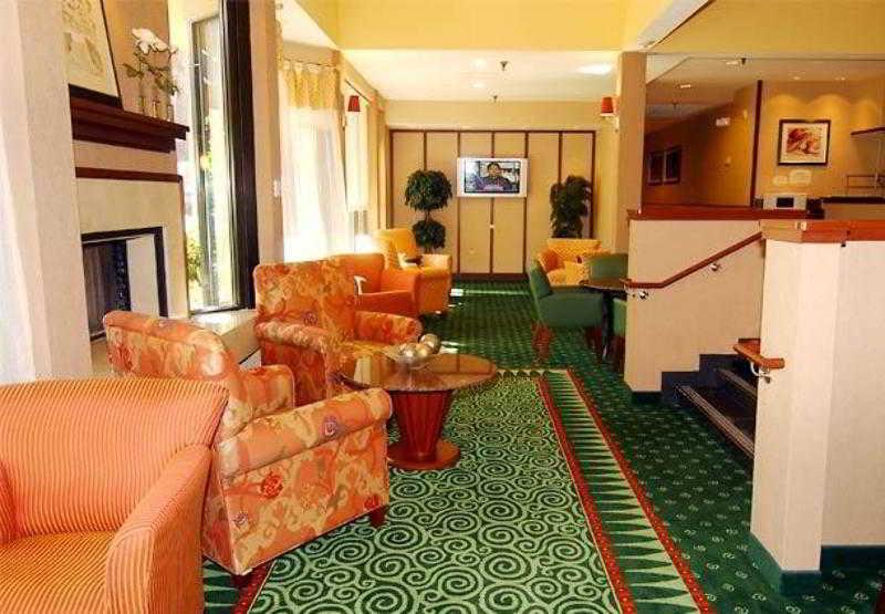 Courtyard Melbourne West Hotel Interior foto